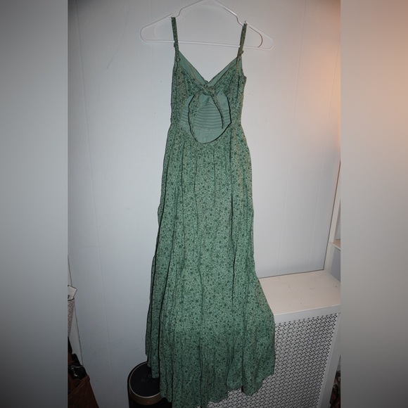 Hollister Strapless Green Floral Dress - Picture 2 of 2